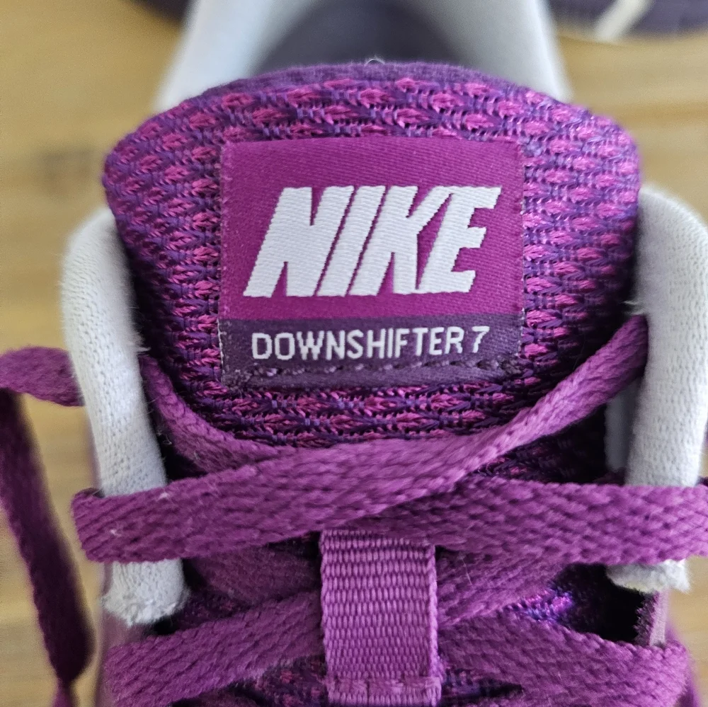 NIKE Downshifter 7 Big Girls, Womens Athletic Running Shoes, Sneakers